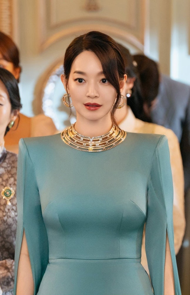 신민아, 이혼 통보 속 기품 유지 황후가 꺼낸 반전 선택