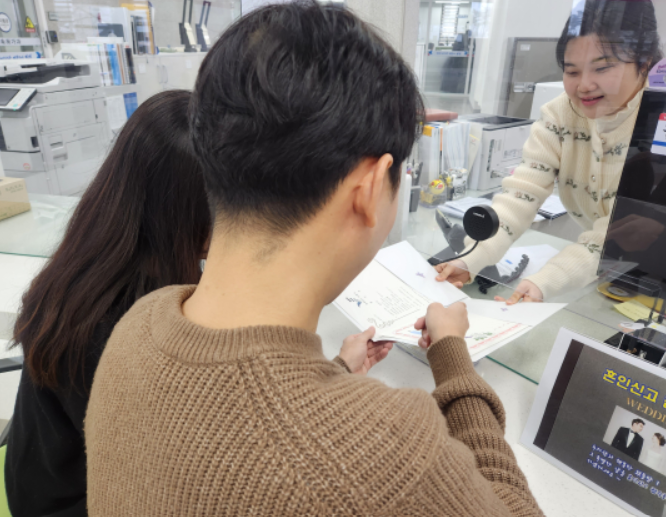 혼인신고 하는법 총정리, 준비물부터 증인 서명과 작성 방법까지 한 번에