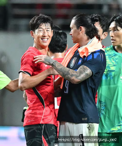 한국 우루과이 1-4 대패 분석: 모레노호 4-4-2 전술 약점과 댓글 반응 총정리