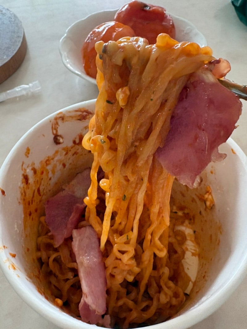 개꾸덕 야르로제불닭 만들어 먹는법 | 체다로제불닭 만들어 먹기