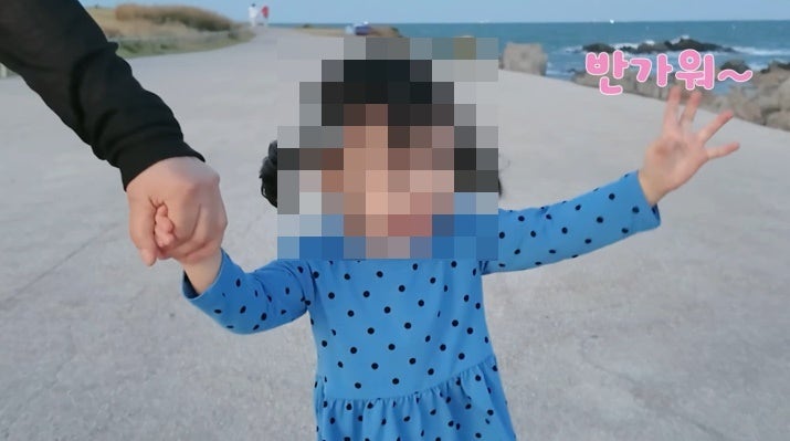 "비행기 소동 한 달 만에"… 박수홍 김다예 기차여행 자랑 논란