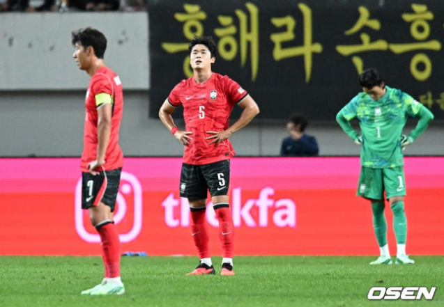 한국 우루과이 1-4 대패 원인 총정리, 모레노호 4-4-2 무엇이 무너졌나
