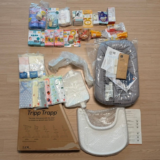 일본 육아용품 추천템 총정리! 아카짱혼포, 유니클로 아기옷까지 쇼핑리스트