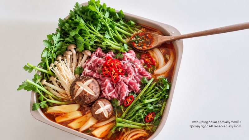 한가인도 반한 이 맛 ! 집에서 만드는 등촌샤브샤브 칼국수 레시피