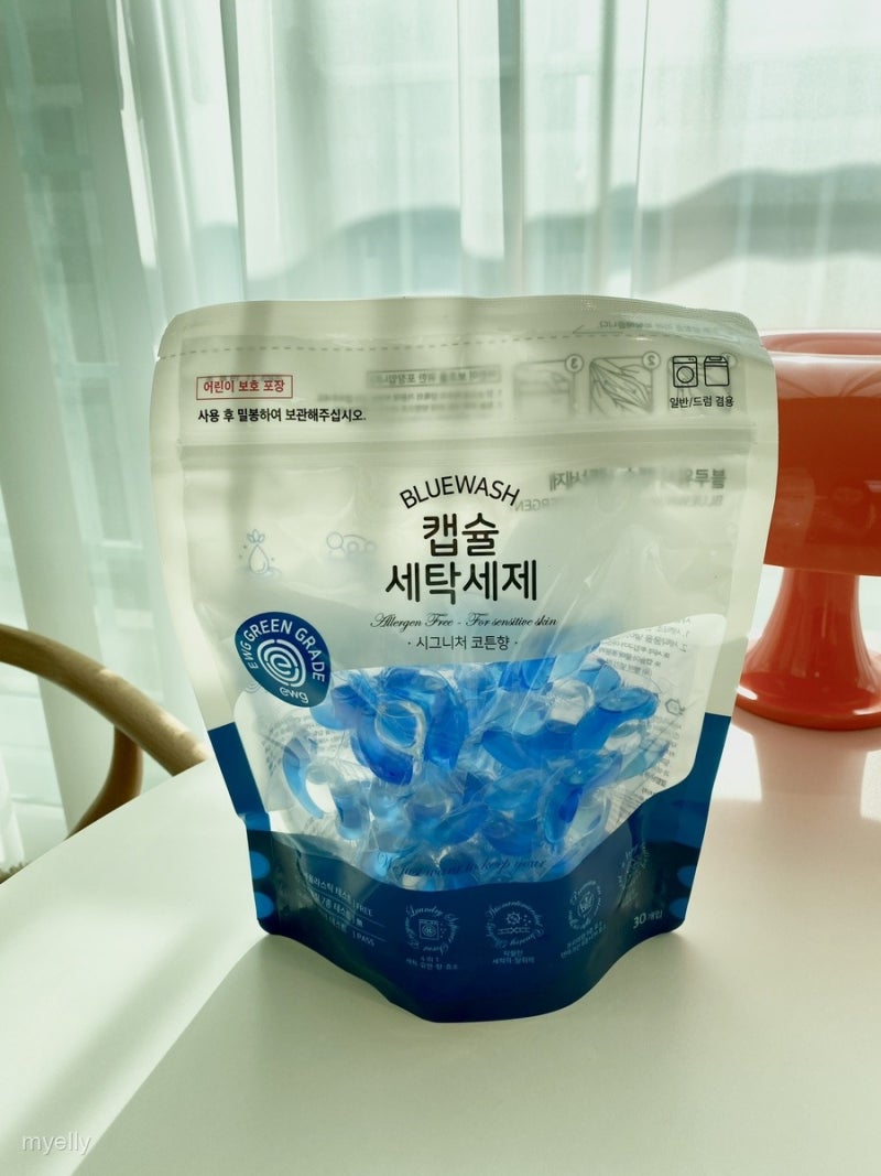 블루워시 캡슐세제 사용방법과 향 후기, 투입구 말고 세탁조 바닥에 먼저 넣어요