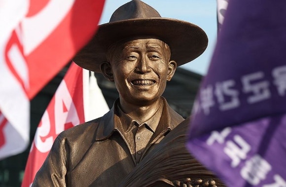 [공지] 이진숙, "노.문.이 다 영화로 만들어보자" / 동대구역 박정희 동상, 홍 닮은 동상은 버....