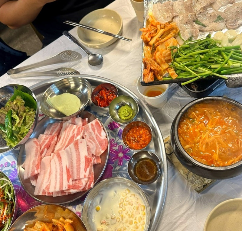 [천안맛집] ‘삼평식당’ 신부동 냉삼 맛집&폭탄치즈 계란찜 레트로 감성 맛집
