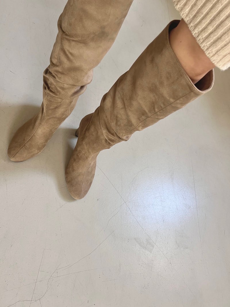 다리가 예뻐 보이는 여자 롱부츠 추천 7cm 스웨이드 셔링 롱부츠 가을 겨울 코디