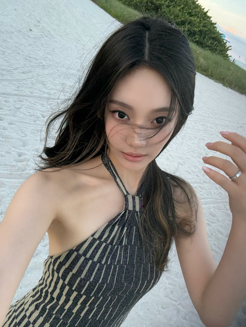 에스파 닝닝, 원피스 실물 '몸매' 비율 레전드... 비결은 반전 자기관리?