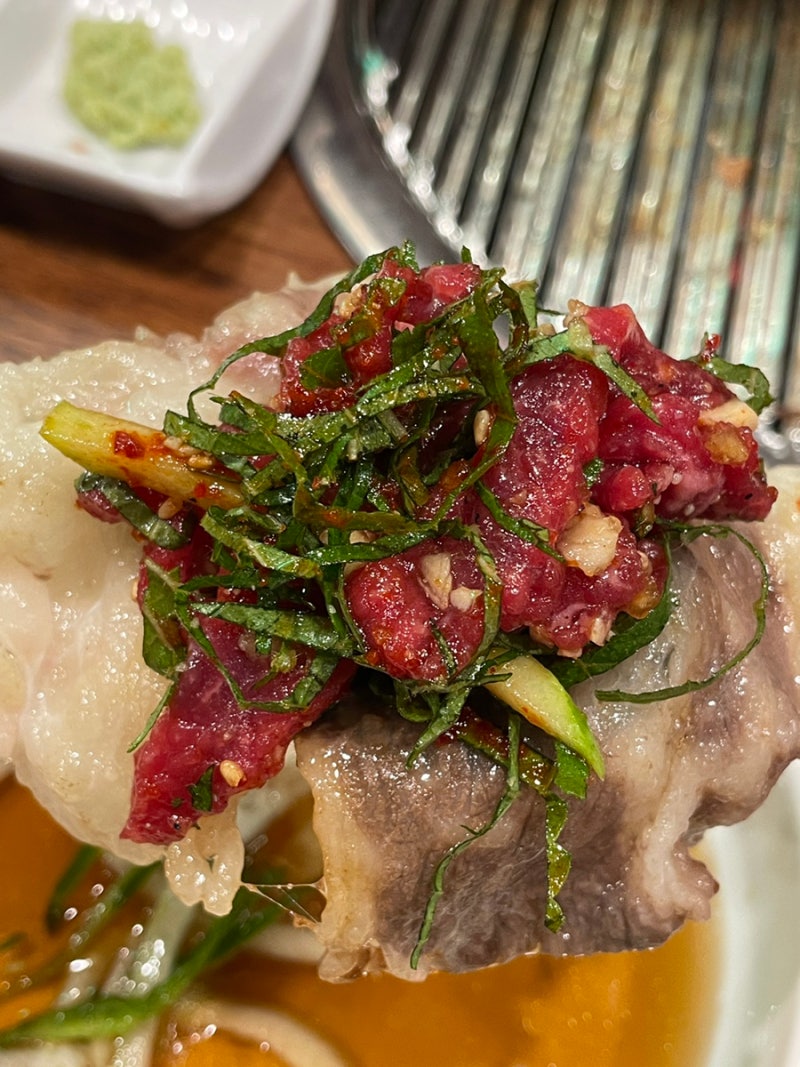 백제 정육점을 잠실에서도??잠실 차돌 사시미 맛집 명랑축산!! 생갈비살부터 생차돌 사시미....