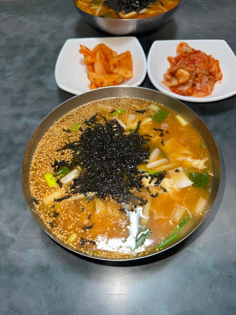 [강릉/맛집] 강릉 여행 1박2일 맛집 추천｜형제칼국수 장칼국수, 툇마루 흑임자라떼, 웨이팅, ....