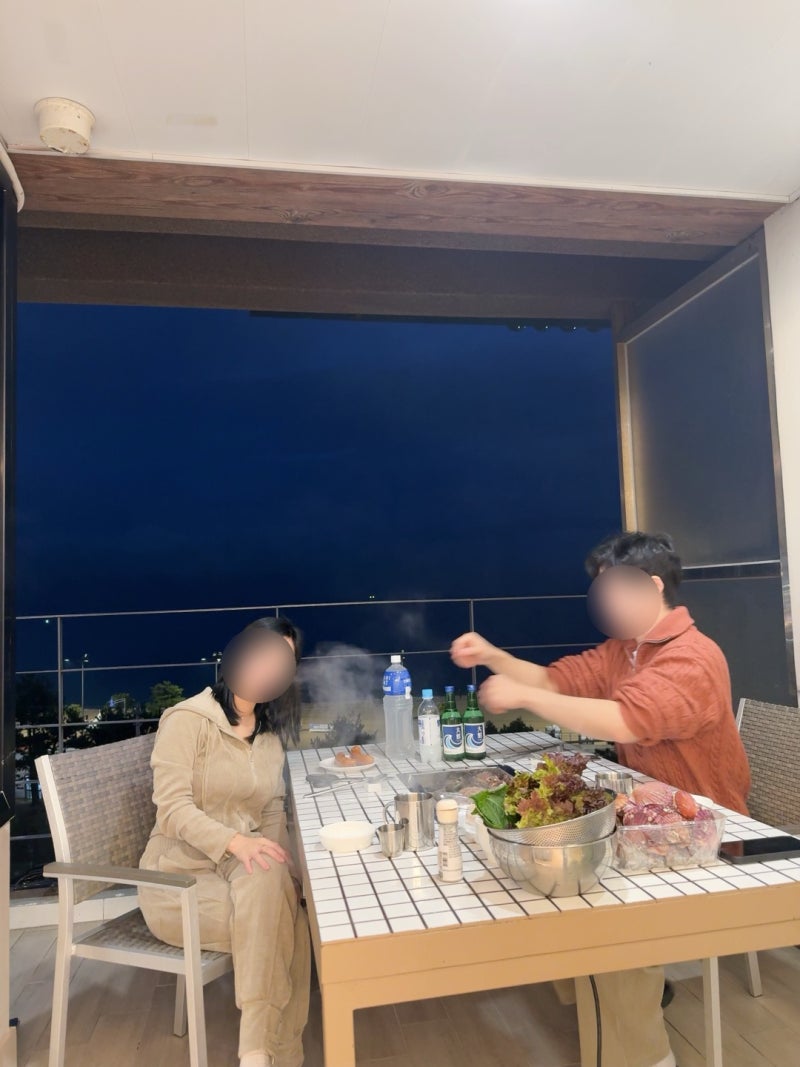 Busan Songjeong Ocean View Pool Villa: A 2-Night Healing Review at Songjeong Sky Pool Villa Pension Room 501