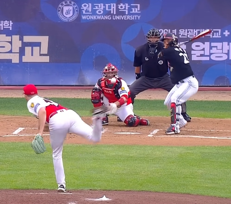 "3~4경기 남았는데 끝나지 않았다" KT·삼성 1위, LG·KIA 3위 싸움의 진짜 변수