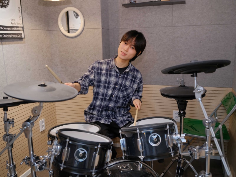 오늘은뮤직 성수건대점 드럼 레슨실의 드럼 세트