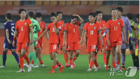 '정예 총출동' 한국 여자축구, 일본 3군에 0-2 완패… 아시안게임 결승 진출 좌절