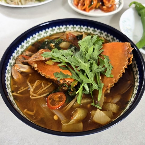 가을 제철 꽃게로 시원칼칼한 탕 | 꽃게탕 끓이는 법 레시피