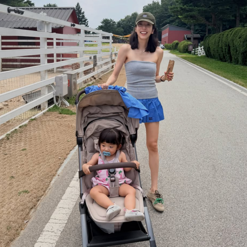 43세 요즘 '행복맘' 그자체 손담비 일상룩 패션