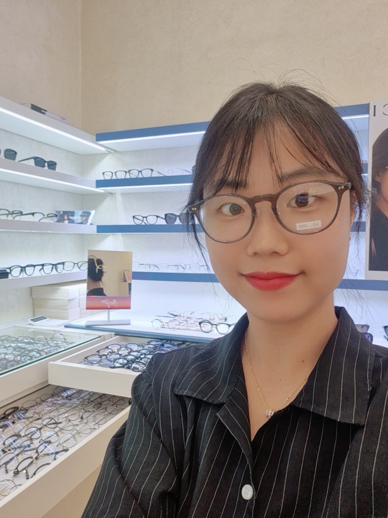 금자안경 KC84 크라운판토, 직접 써보니 윗선 하나로 인상이 갈렸다