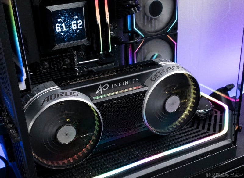 인텔 270K Plus CPU와 기가바이트 RTX 5070 Ti INFINITY 그래픽카드로 조립한 차세대 PC 게이밍 컴퓨터 ....