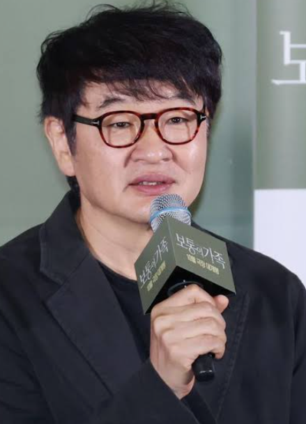 “박정희가 배후?” 논란 커지자,허진호 감독이 직접 답했다,‘암살자(들)’