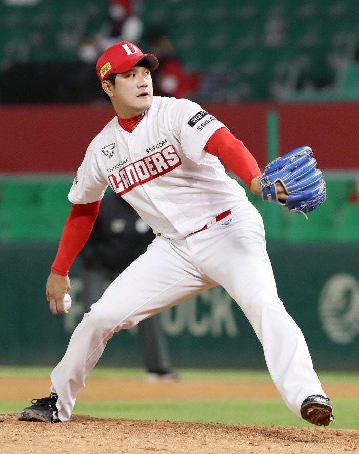 "정유성 아나, SSG 서진용과 결혼+득녀 깜짝 발표"가 전하는 삶의 궤적