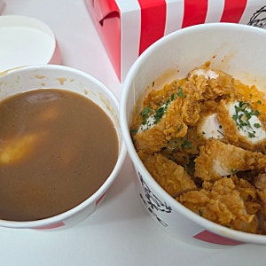 kfc 그레이비&메쉬포테이토 솔직후기 맛 +kfc 툼켄치밥 켚런치 가격