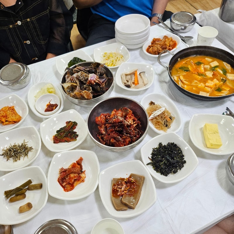 [여수 간장게장 맛집] '이화식당', 1만 5천 원에 즐기는 갓성비 여수 간장게장 무한리필 가족 ....