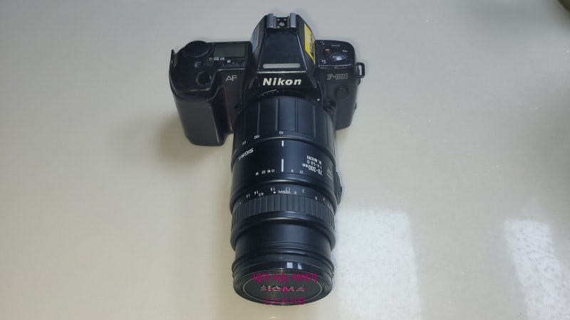장비정리 - 니콘 F-801 필름카메라 + 시그마 70-300mm 랜즈 팝니다.