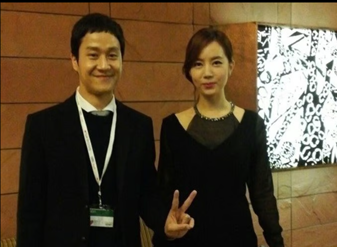 정우 김유미 언제 결혼했어? 절친 배우들도 기사로 알았다는 그날의 결혼식