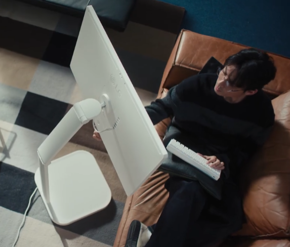 LG 스마트모니터 스윙 32인치 스탠드 연결방법 스피커 총정리