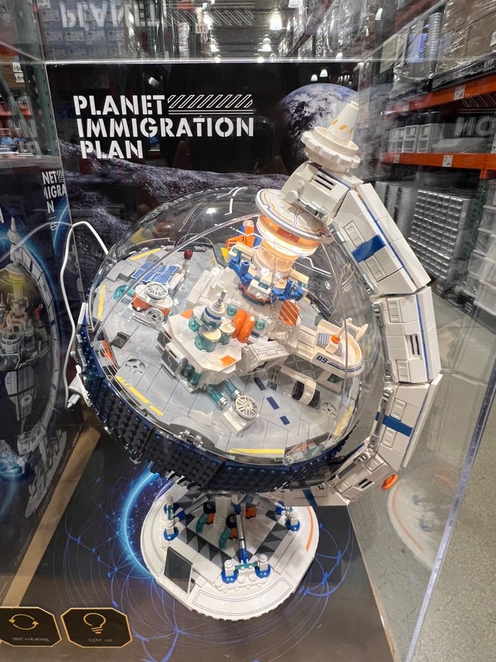 이 정도면 장보러 가면 안 되겠는데요… 코스트코 장난감 코너 근황