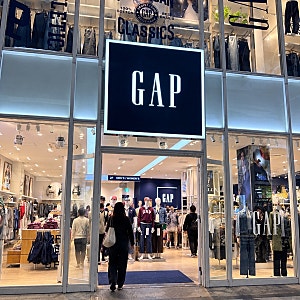 한국에서 인기라는 GAP 후드 토트백｜고베엔 없어서 오사카 신사이바시까지 갔는데 품절