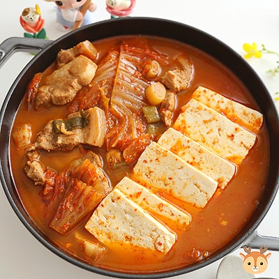 감칠맛 가득 얼큰한국물요리 류수영 돼지고기김치찌개 레시피