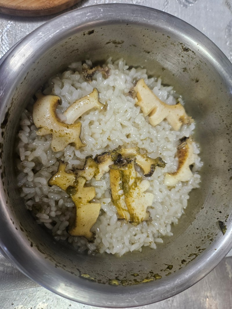 해풍가마솥 기장 연화리 전복죽 맛집에서 든든하게 한 끼