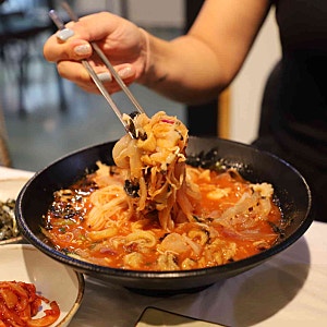 강릉역 근처 맛집 시원한 물회와 문어숙회 강릉애월횟집