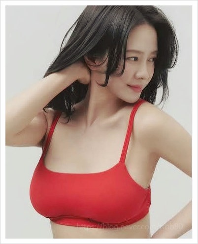 송지효 속옷 화보 똥배(?) 논란, 직접 메인 모델로 나선 진짜 이유(언더웨어 CEO)