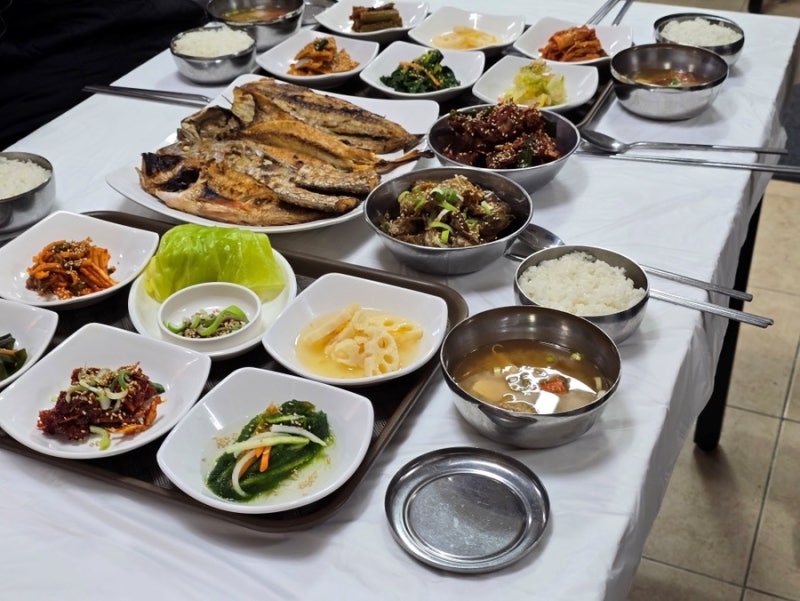 게장 좋아하는 분들에게 추천하는 여수 게장 무한리필 맛집 정담식당