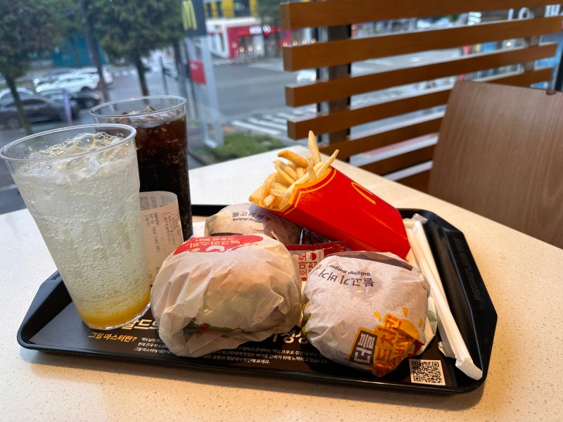맥도날드 알바까지 해본 사람이 고른 올해 최고의 신메뉴!! 맥크리스피 고추장버터 솔직 후....