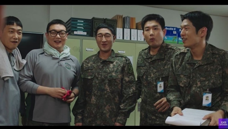 신병4 신화부대 통폐합 결정, 폐쇄 위기 속 신병 3인방 등장으로 시즌5 예고