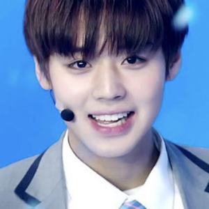 워너원 출신 박지훈, 천만 배우 되더니 결국 부일영화상 3관왕 노린다
