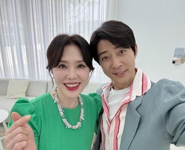 "결혼 34년 만에 처음" 최수종♥하희라, 결국 둘이 유재석 앞에 앉았다