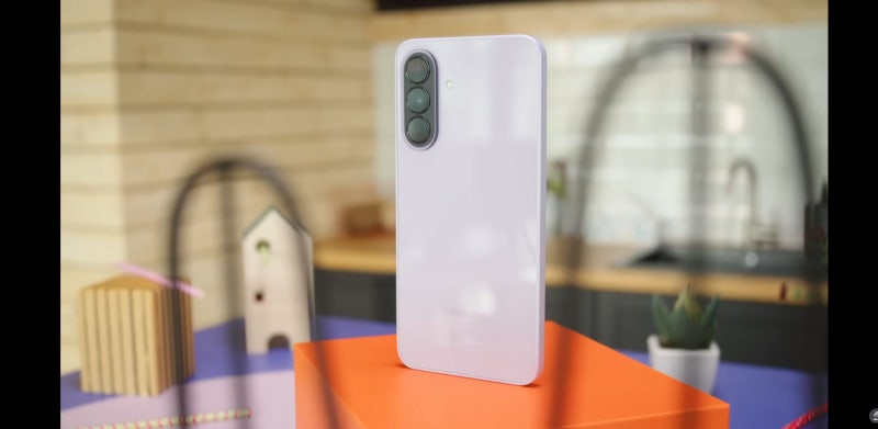 갤럭시 A37 128GB, 부모님 효도폰으로 괜찮을까? 가격·카메라·배터리·단점 총정리