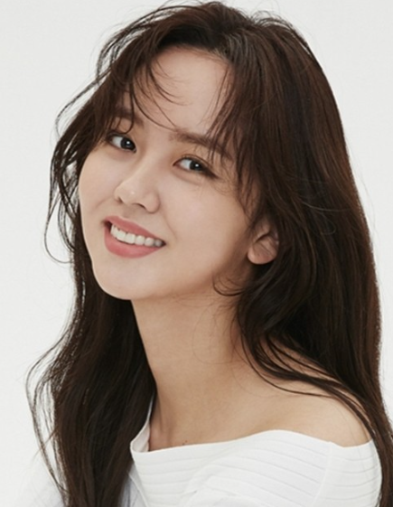 Kim So-hyun Transforms into Im Yu-jin in 'Love Doctor'! A Youth Romance with Choo Young-woo! (Profile)