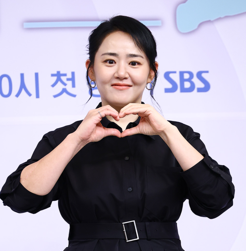‘새댁’ 문근영♥정평 결혼 후 첫 공식석상…“더 잘 살아야겠다” 말한 이유