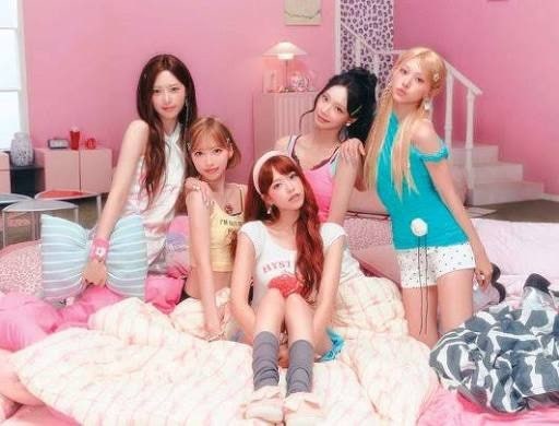 리센느 이번엔 ‘인이어 서포트’ 논란…“광고 그렇게 찍고 팬이 사줘야 하나” 말 나온 이....