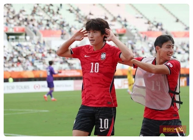 한국 중국 축구 2-1 역전승, 이영준·배준호 헤더가 바꾼 준결승