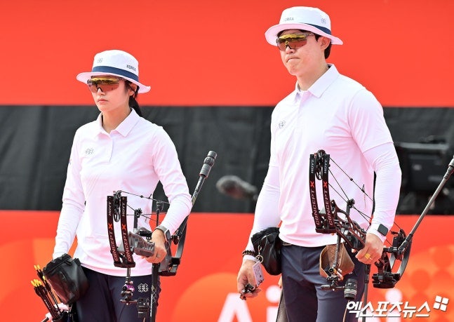 한국 양궁 컴파운드 혼성 은메달 157-157 슛오프 끝 인도에 석패