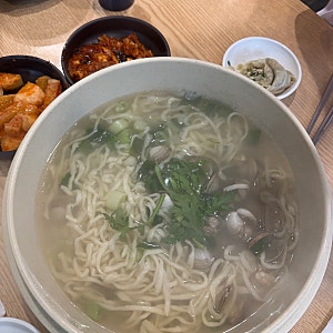 부산 대연동 맛집 공원칼국수 물총칼국수 웨이팅 주차정보