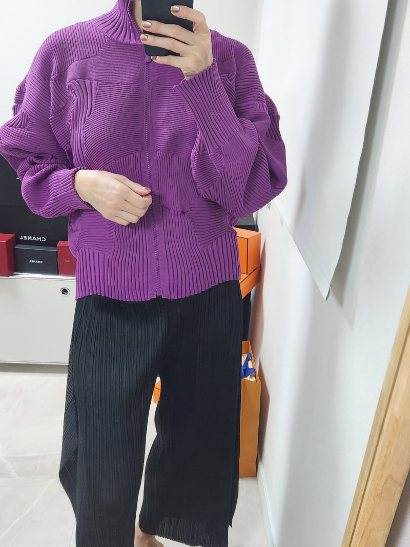 [각하나]이세이미야케 코네코네 집업