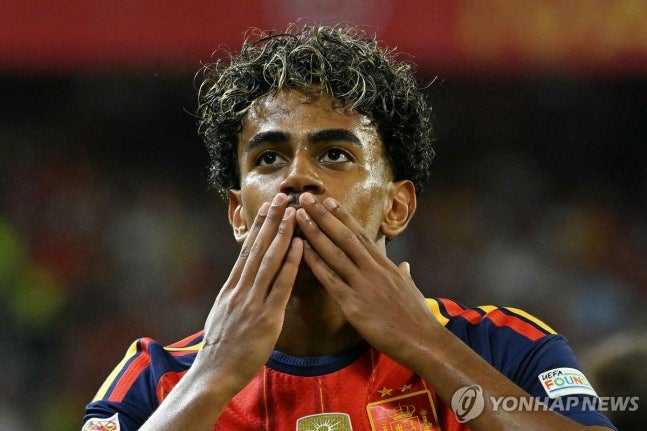스페인, 크로아티아 4-1 완파 야말 멀티골로 네이션스리그 2연승